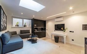 Joivy Borghese Luxury Suite